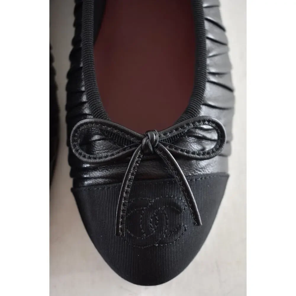 Chanel 26A Black Pleated Lambskin Leather CC Logo Bow Ballet Ballerina Flat 41